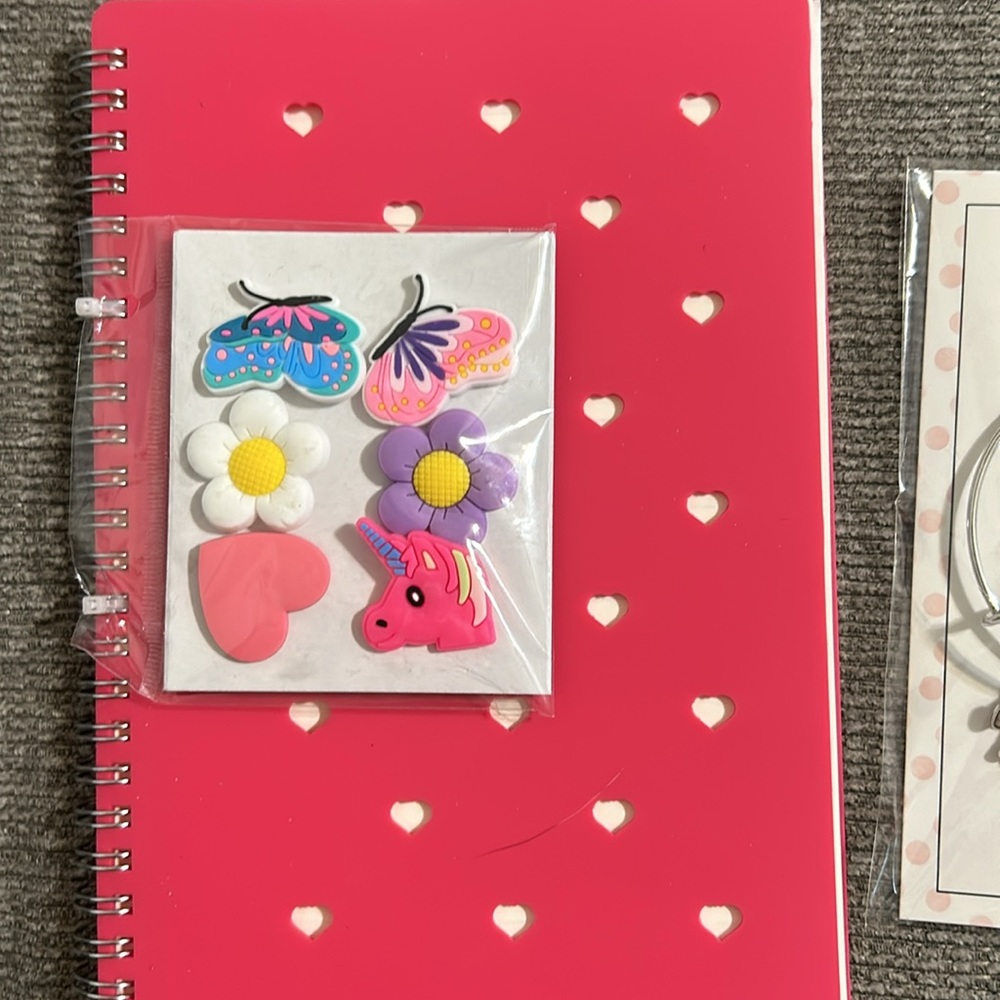 Notebook with jiblets - Picture 3 of 5